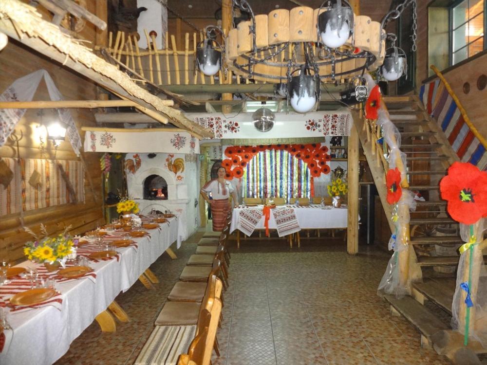 Okolitsa Hotel Kosovshchina Екстериор снимка