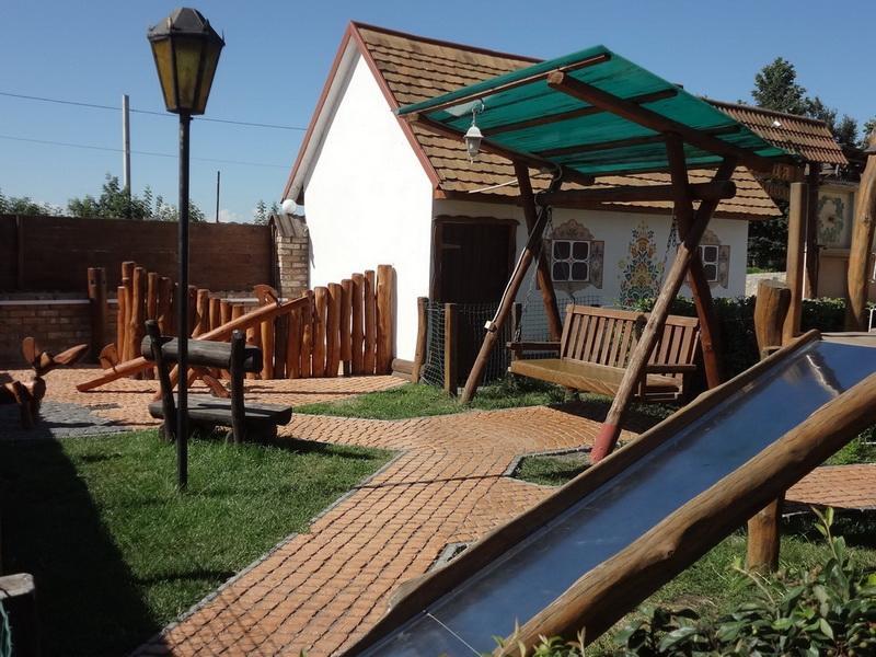 Okolitsa Hotel Kosovshchina Екстериор снимка