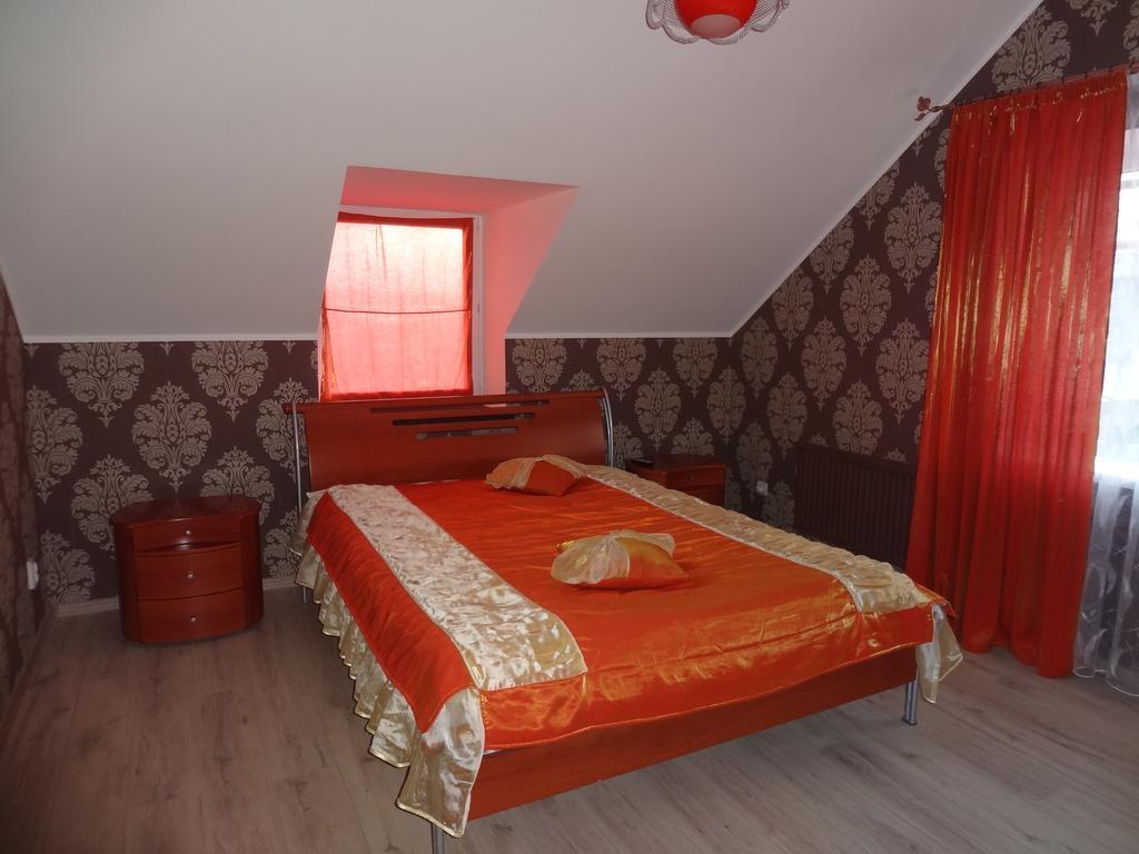 Okolitsa Hotel Kosovshchina Стая снимка